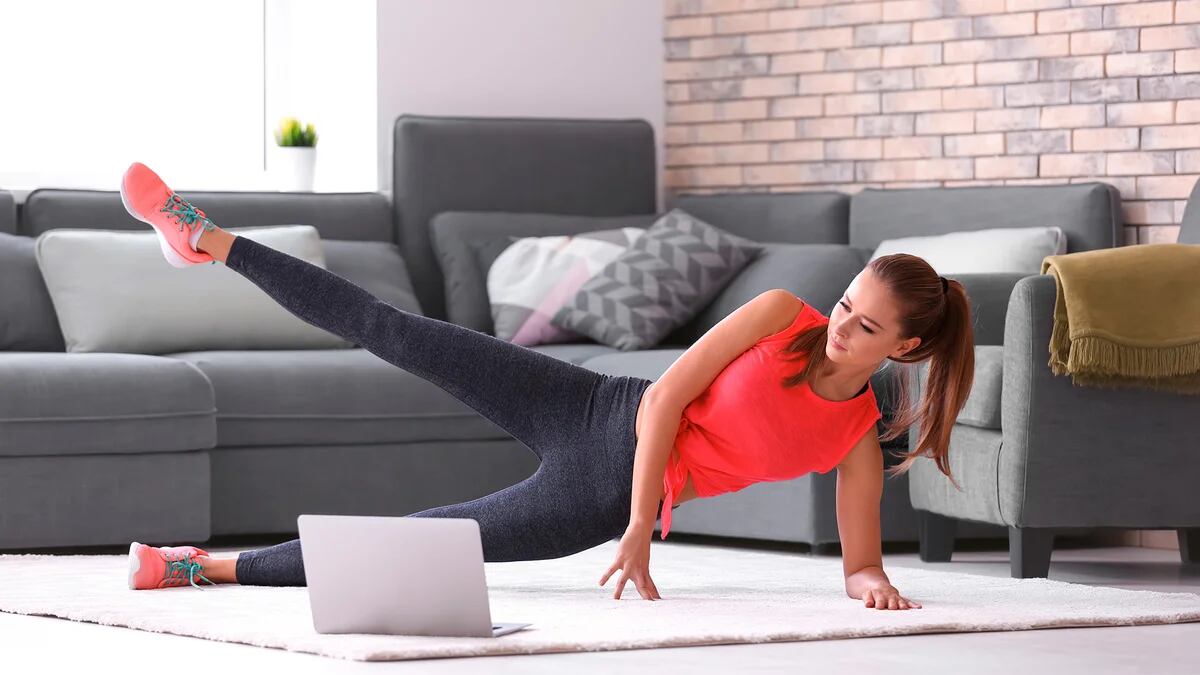 Fitness en casa: cómo mantenerse activo en cuarentena, según la