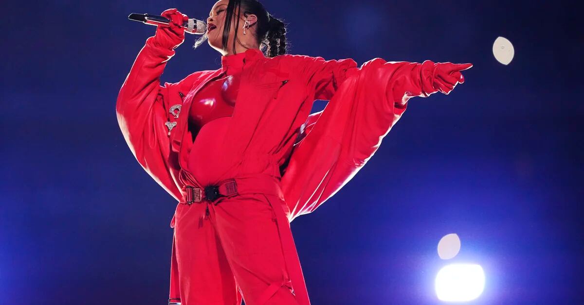 Rihanna shines in singular Super Bowl spectacle