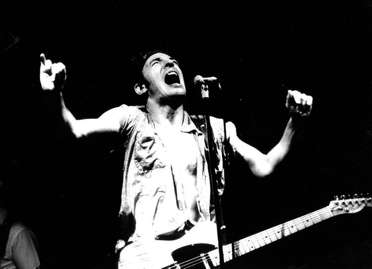 Bruce Springsteen nació en 23 de septiembre de 1949 en Nueva Jeresey, Estados Unidos. A los siete años supo que su vida sería la música (Shutterstock)