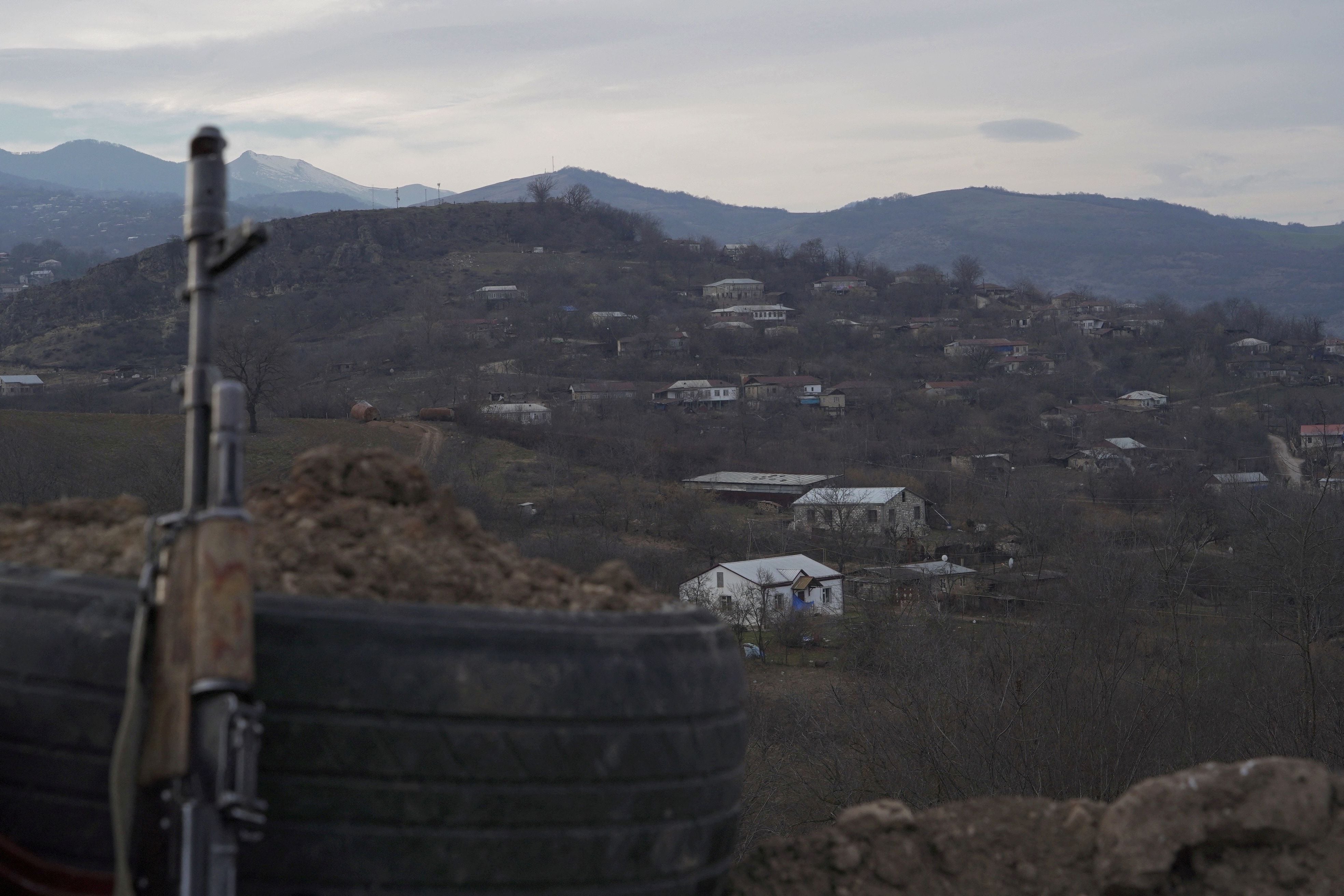 Vista general de la localidad de Taghavard en Nagorno-Karabaj (Reuters)