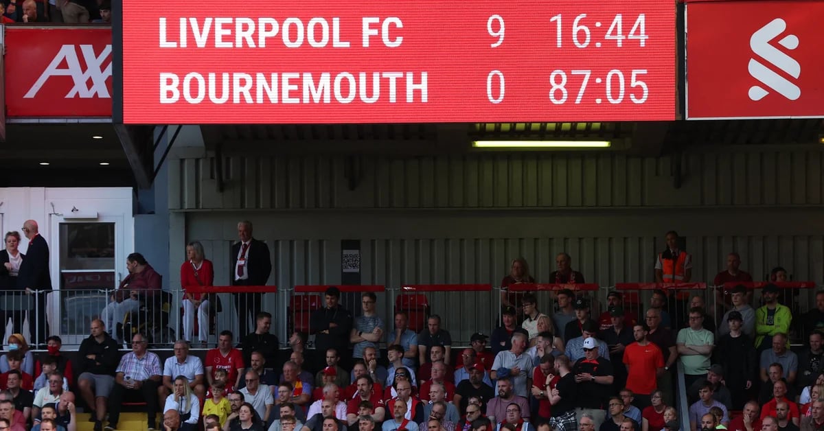 Il Liverpool ha firmato una storica vittoria per 9-0 sul Bournemouth guidato da Marcos Senesi