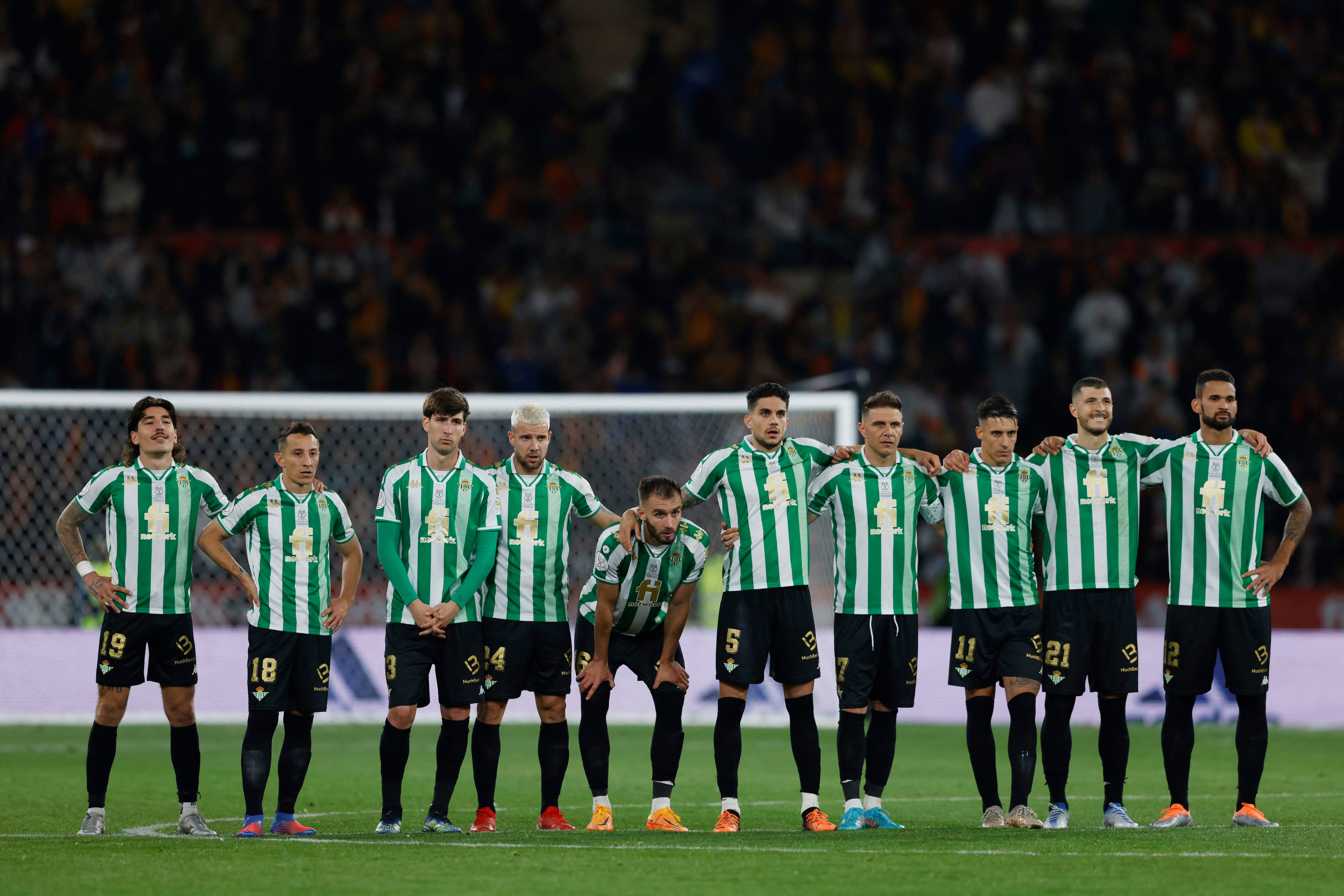 Andrés Guardado se hizo presente con un gol en la tanda de penales (Foto: Marcelo del Pozo/REUTERS)