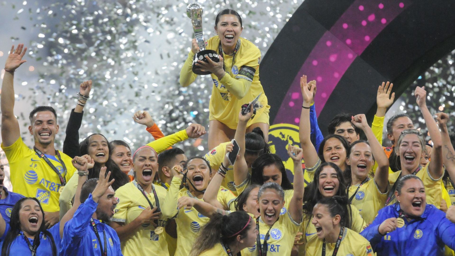 Las Águilas se coronaron como campeonas de la Liga Femenil por segunda vez en su historia. (Cuartoscuro)