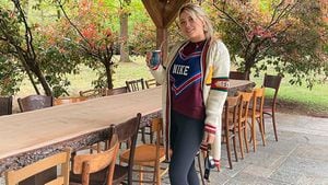 Wanda Nara mostró su lujosa mansión campestre en las afueras de Milán: “Estamos terminando de decorarla”