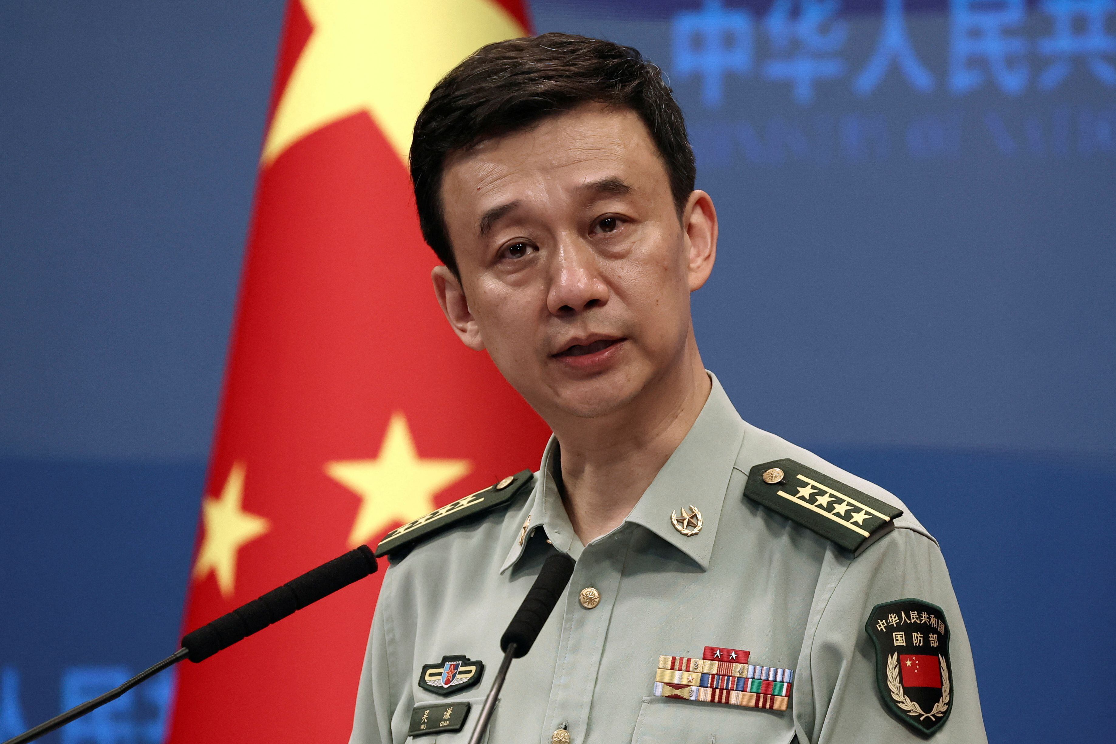 El portavoz del Ministerio de Defensa chino, Wu Qian (REUTERS/Shubing Wang)
