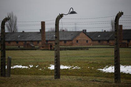 Antiguo campo de concentración y exterminio alemán nazi Auschwitz II-Birkenau en Brzezinka cerca de Oswiecim, Polonia, el 25 de enero. , 2021. Fotografía tomada el 25 de enero de 2021. REUTERS / Kacper Pempel