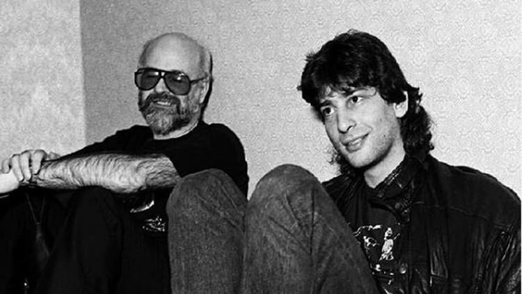 Gaiman y Terry Pratchett