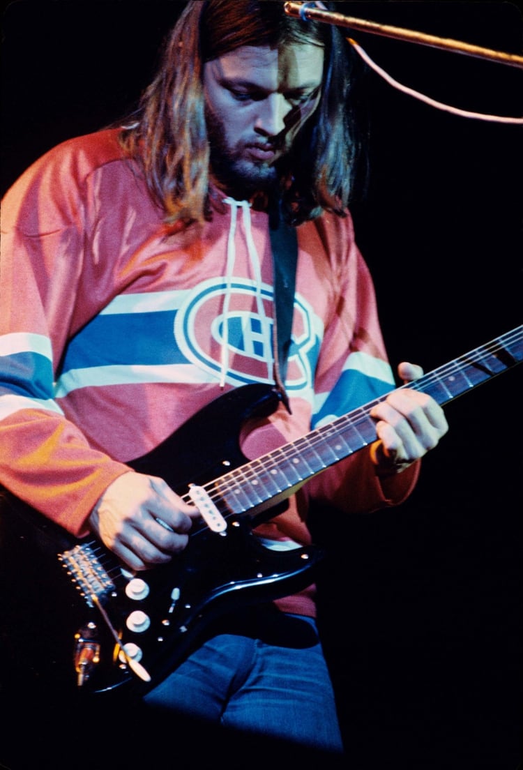 Gilmour en 1975. Sin sutilezas, en un momento de enojo llegó a decir sobre Waters: “Roger es un pobre imbécil” (John Selby/Shutterstock) 