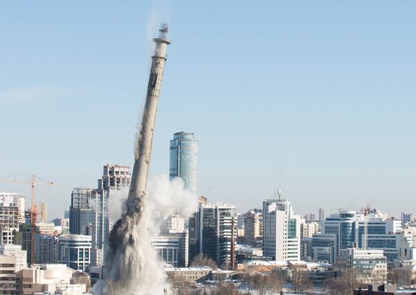 La opinión está divida en Ekaterimburgo por la demolición del monumento (Reuters)