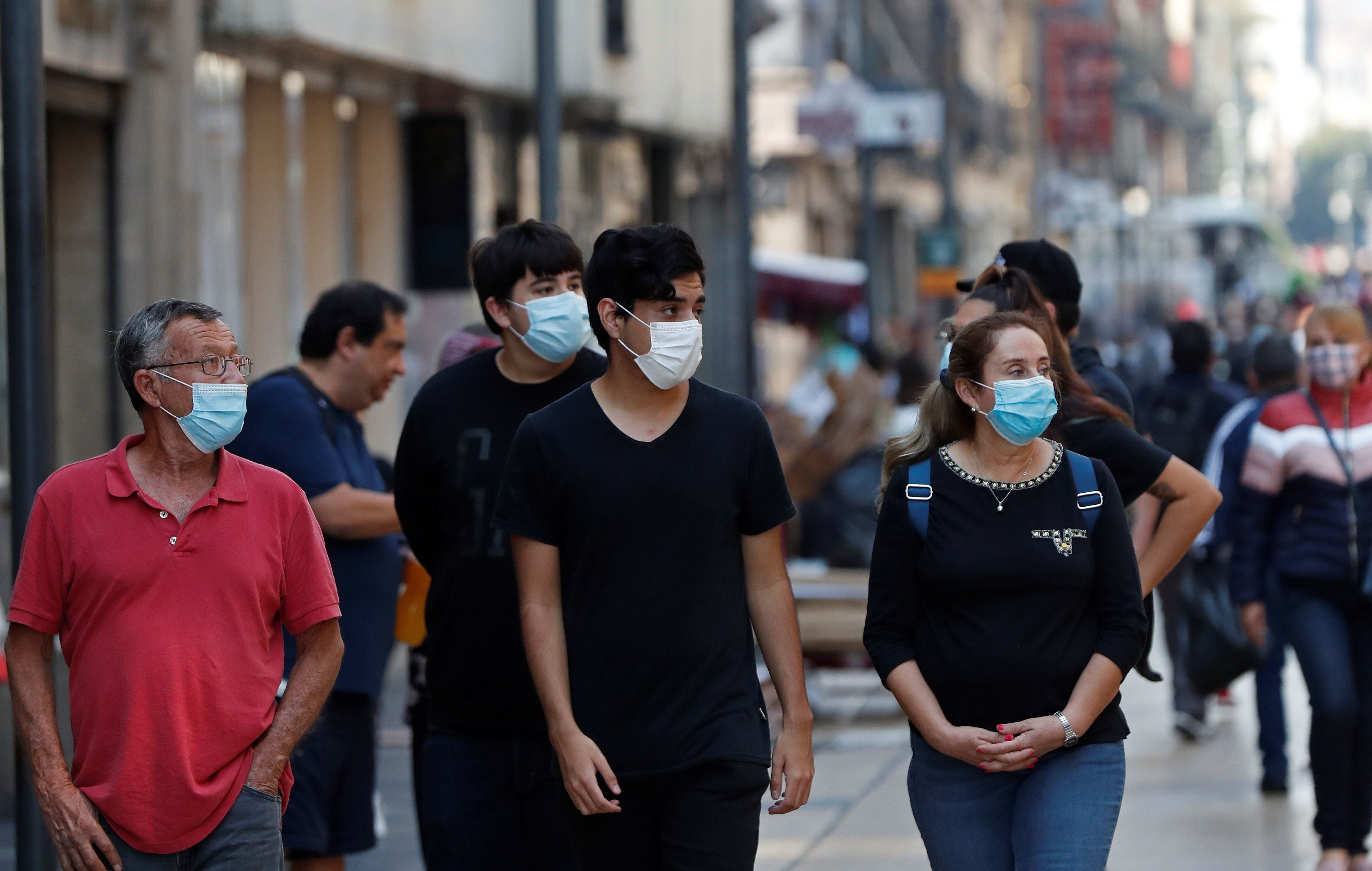 Será Nuevo León donde se instalen las primeras medidas para detectar la nueva variante COVID-19Foto: EFE/Mario Guzmán