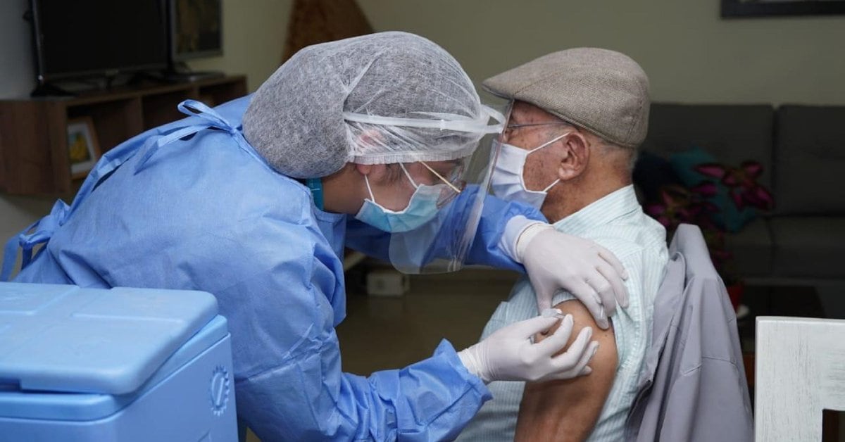 Cundinamarca has already started vaccination in older adults