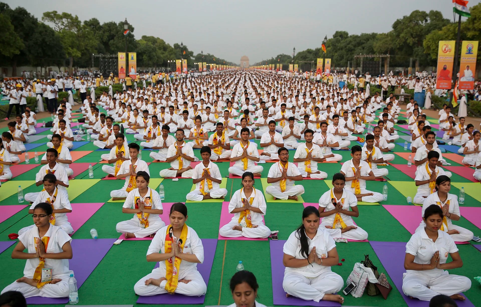 La palabra “yoga” que proviene del Sánscrito y significa “unión”, es la práctica de procedencia india más extendida a lo largo del mundo (AP)