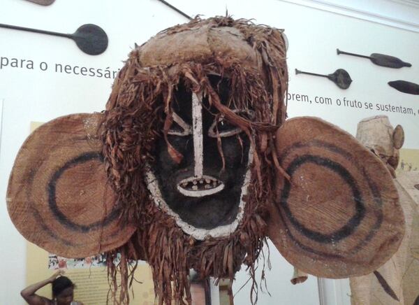 Máscara Ticuna. Acervo de etnologia indígena do Museu Nacional/UFRJ, Rio de Janeiro, Brasil. (Wikimedia Commons)