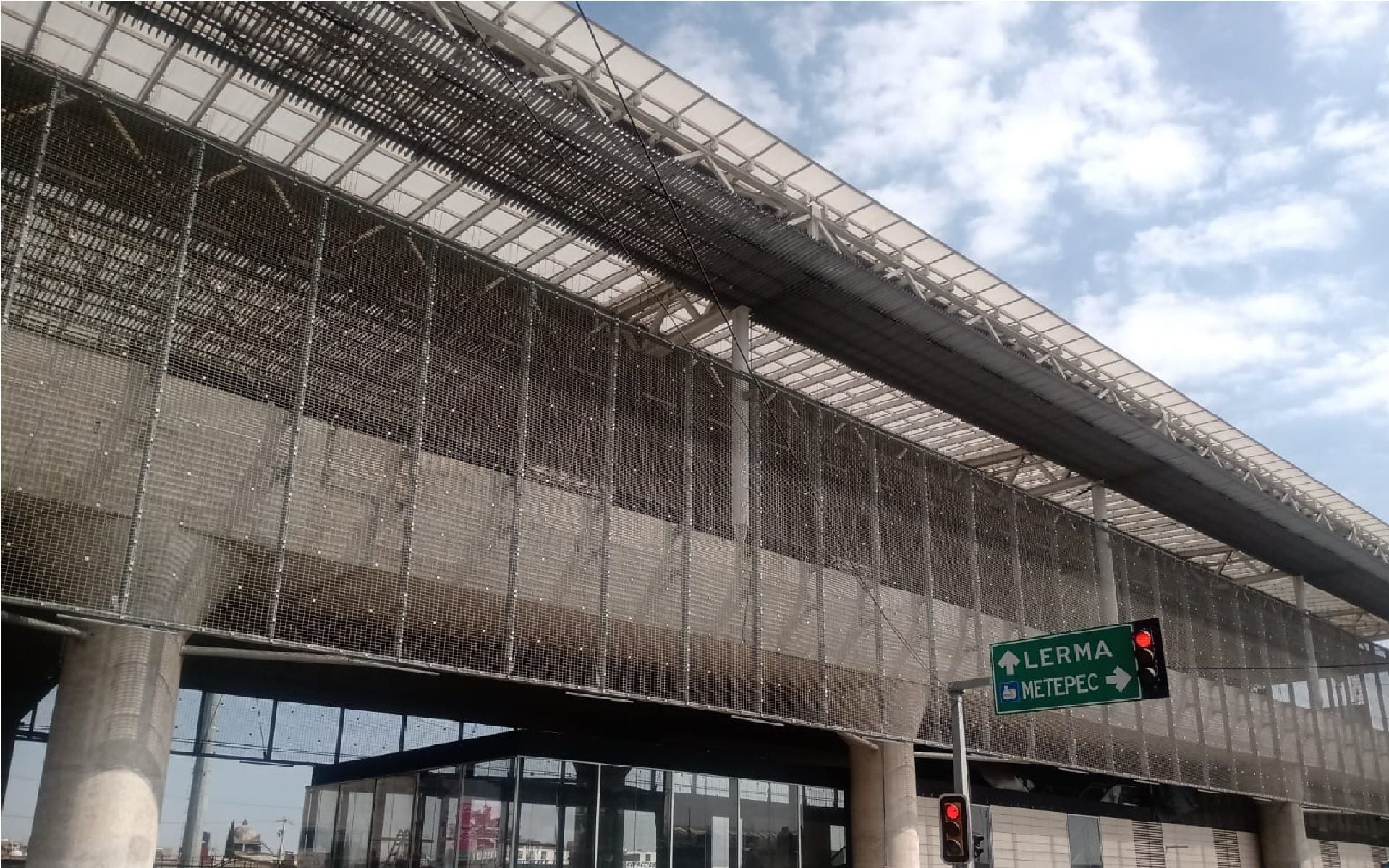 Estación Tecnológico del Tren Interurbano México-Toluca (Infobae/Jorge Contreras)