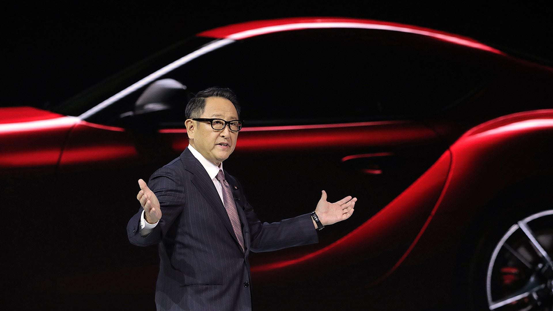Akio Toyoda, CEO de Toyota Motor Corporation, es uno de los empresarios de la industria que teme por una gran desocupación cuando las fábricas se conviertan a ser solo productores de autos eléctricos