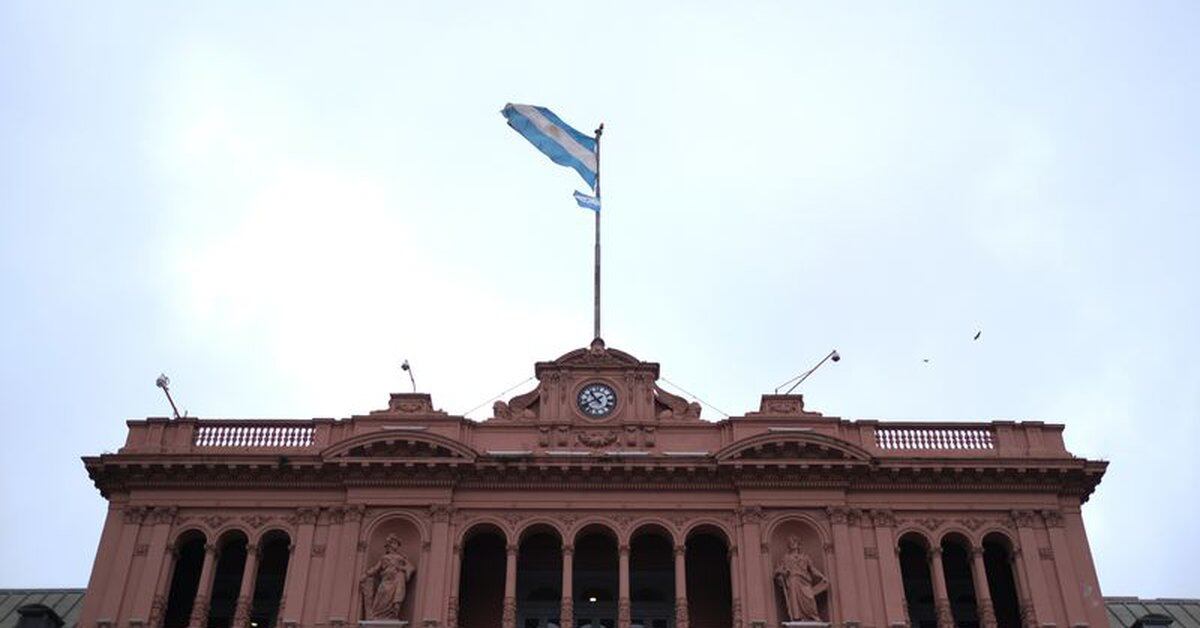 Markets in Argentina fall due to investor disinterest in plaza chica due to US holiday