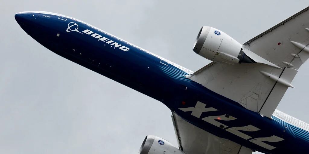 Boeing registró pérdidas de 355 millones de dólares por la explosión de una puerta durante vuelo