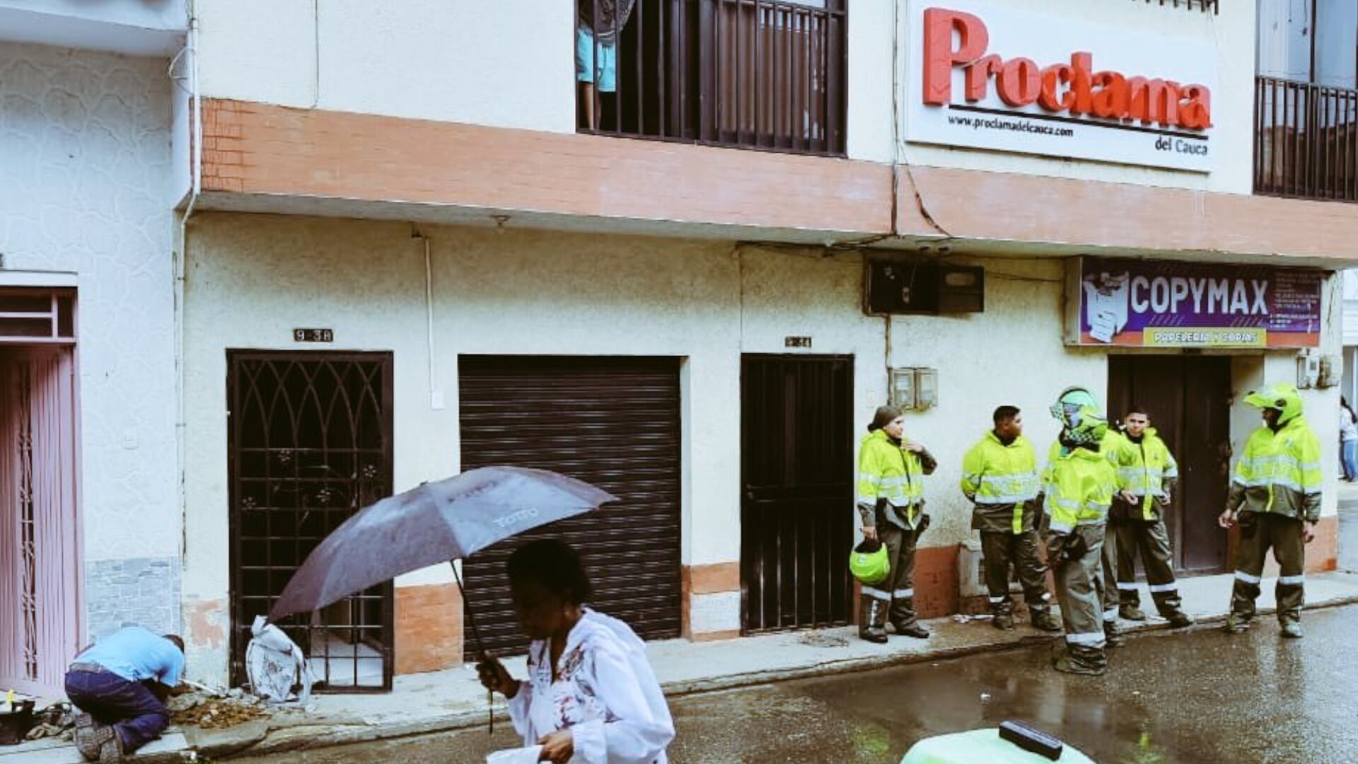 Justo al lado del medio regional Proclama detonaron el artefacto explosivo en Santander de Quilichao (Cauca). (Cortesía Proclama)