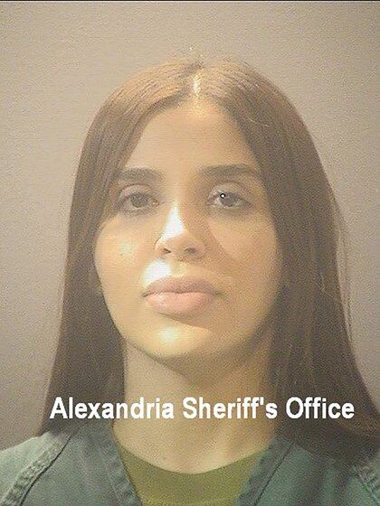 Emma Coronel Aispuro, fue puesta en custodia el 23 de febrero de 2021.  Foto: Alexandria Sheriffs Office/Handout via REUTERS 
