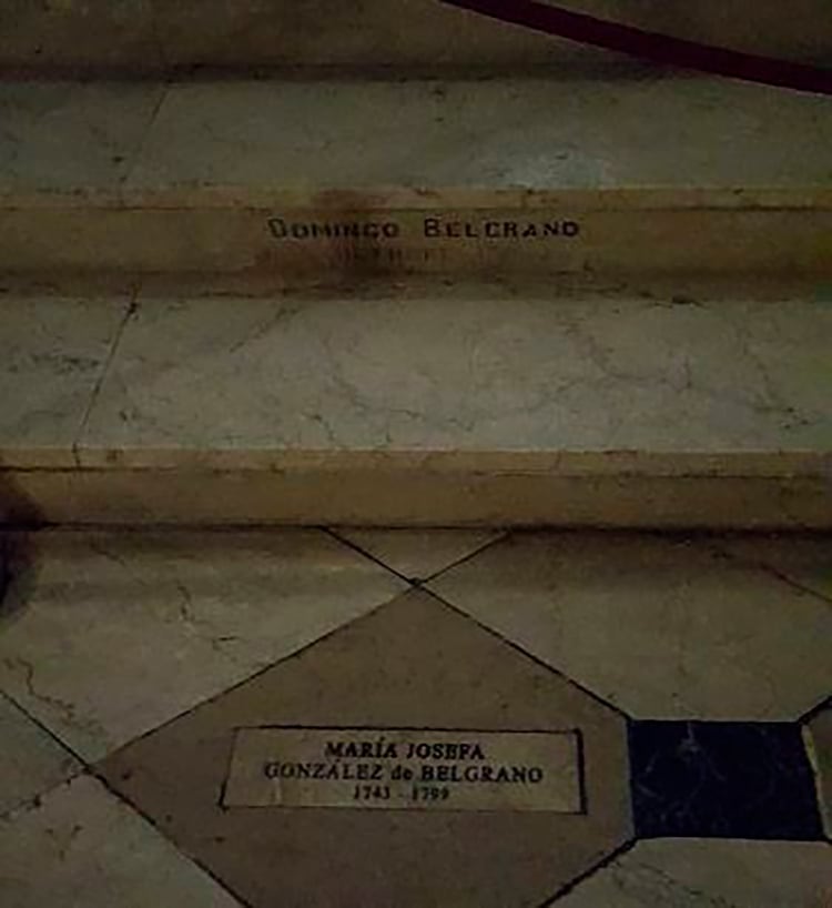 Sepulcros de los padres de Manuel Belgrano en la Iglesia de Santo Domingo