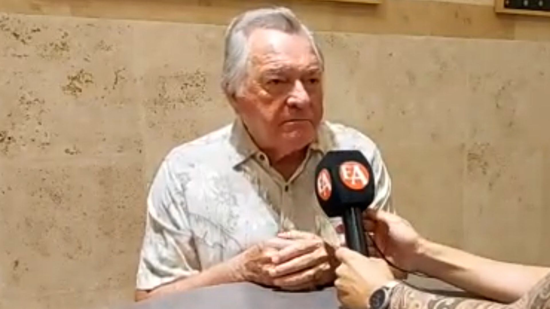 Luis Barrionuevo afirmó que acompañará a Javier Milei