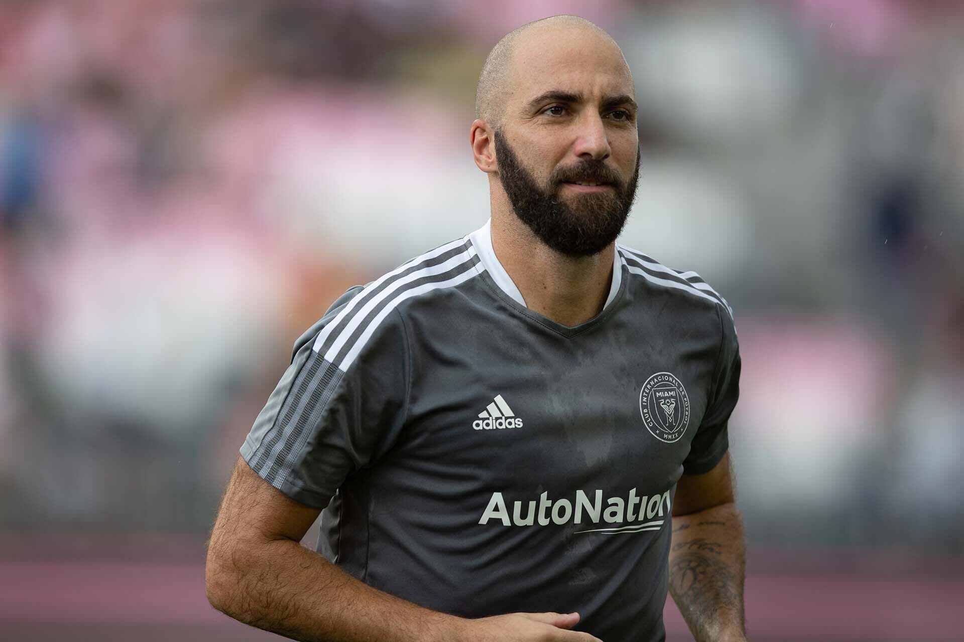 Gonzalo Higuaín con la camiseta del Inter Miami (Photo by Lauren Sopourn/Getty Images)