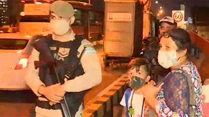 Prefectura bajó mujeres y niños de un colectivo en Puente Pueyrredón: la ministra Frederic se enteró por televisión y ordenó que suspendan esos controles