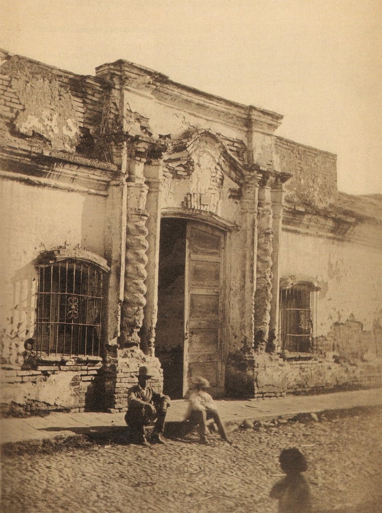 La foto histórica tomada por Ángel Paganelli en 1869 