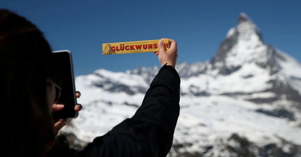 Toblerone chocolate will no longer be able to use the iconic image of the Matterhorn in its logo