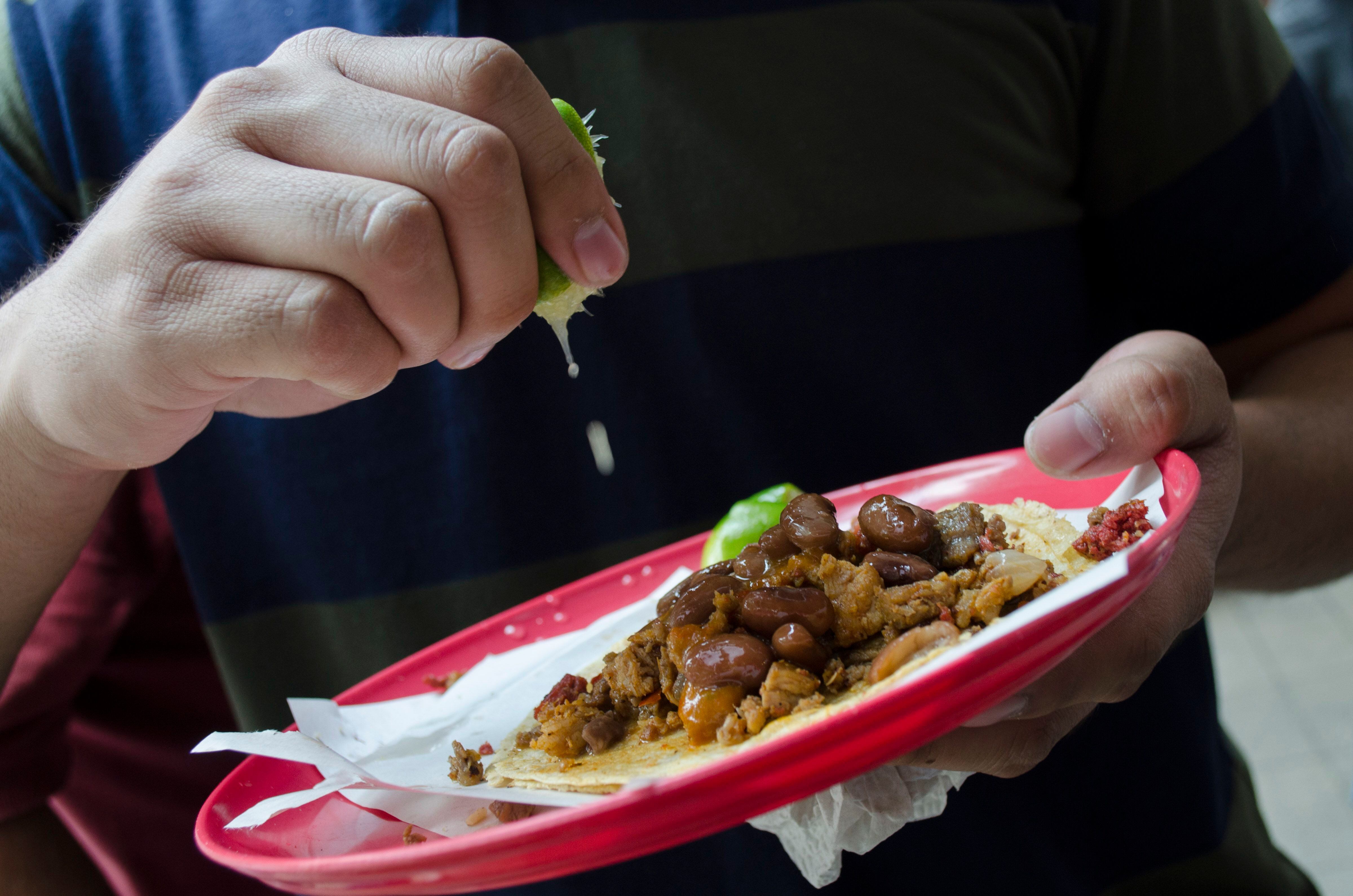 Los tacos son la mejor comida callejera mexicana a nivel mundial, según The World Food Atlas (FOTO: MARÍA JOSÉ MARTÍNEZ /CUARTOSCURO.COM)