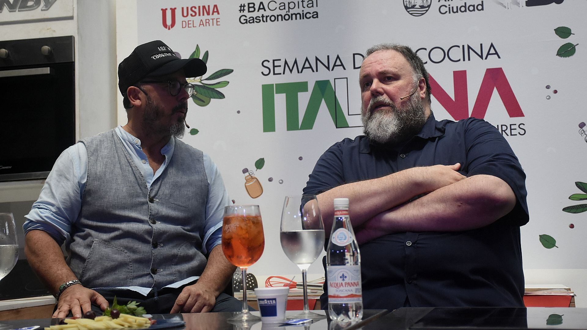 El chef Donato De Santis junto al crítico gastronómico Prieto Sorba participaron de los festejos