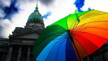 El matrimonio igualitario fue aprobado durante la madrugada del 15 de julio del 2010