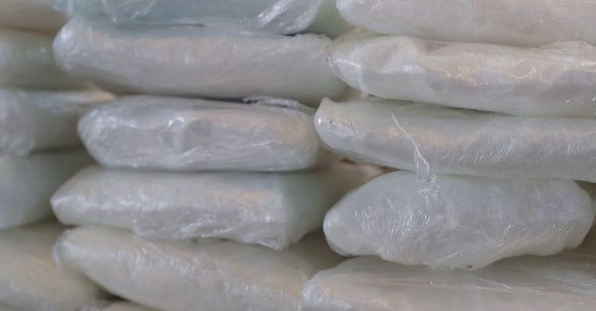 A courier and an importer of Mexican methamphetamine have been convicted in the United States