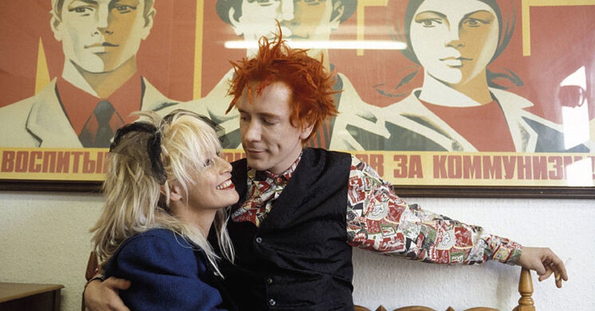 Johnny Rotten: de anticristo punk con los Sex Pistols a enfermero 24 horas  de su esposa y el deseo de morir juntos - Infobae