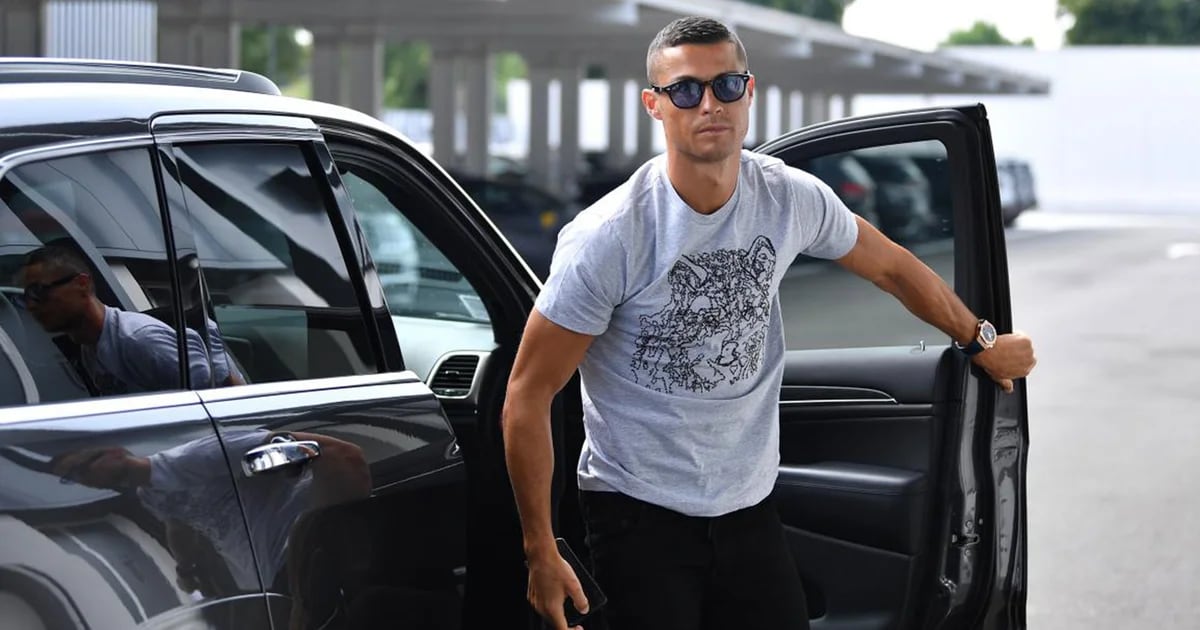 Isolamento em Portugal e encontro com advogados: é assim que Cristiano Ronaldo passa a sua semana mais crítica