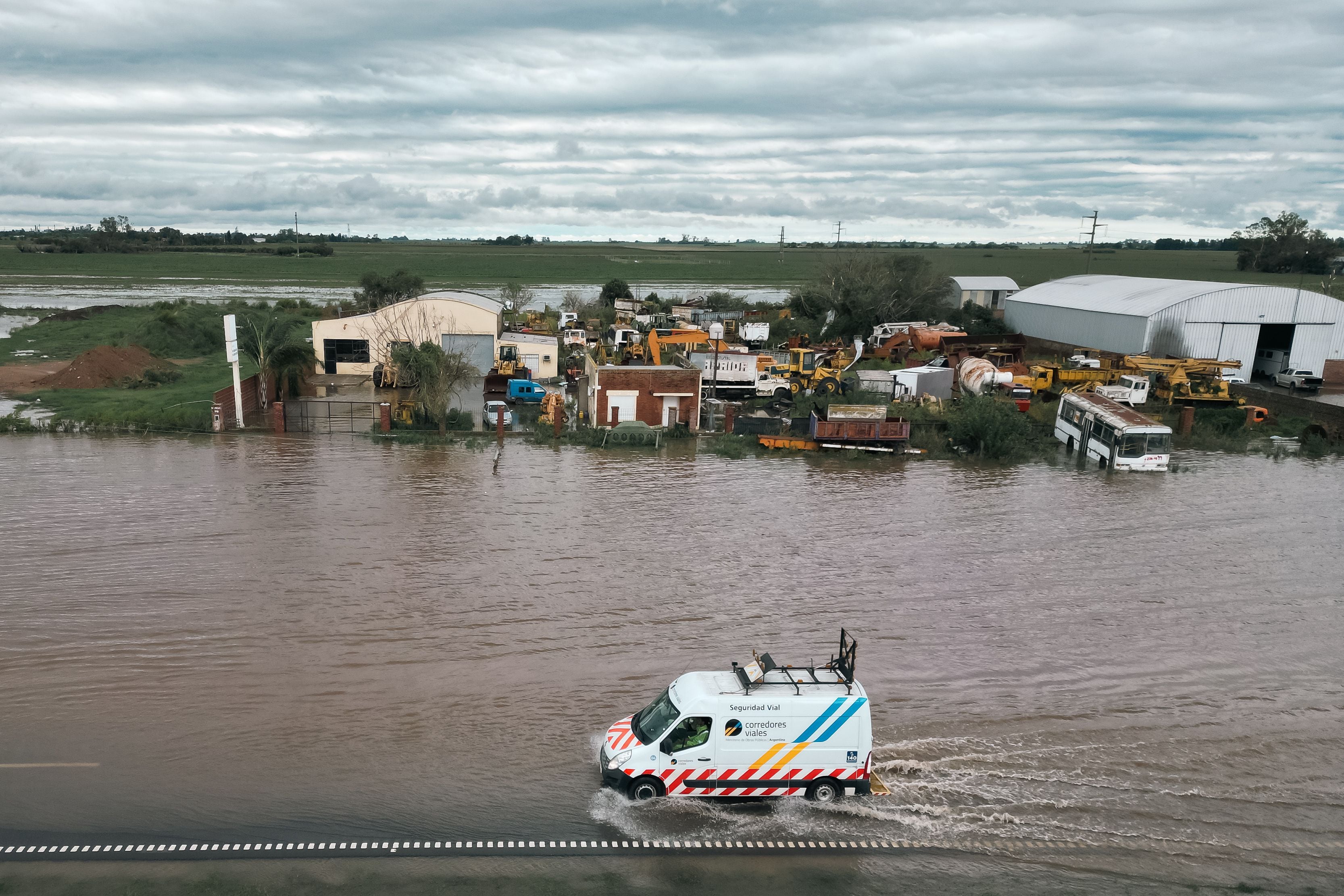Inundaciones en Argentina. El cambio climático es identificado como el principal problema ambiental   