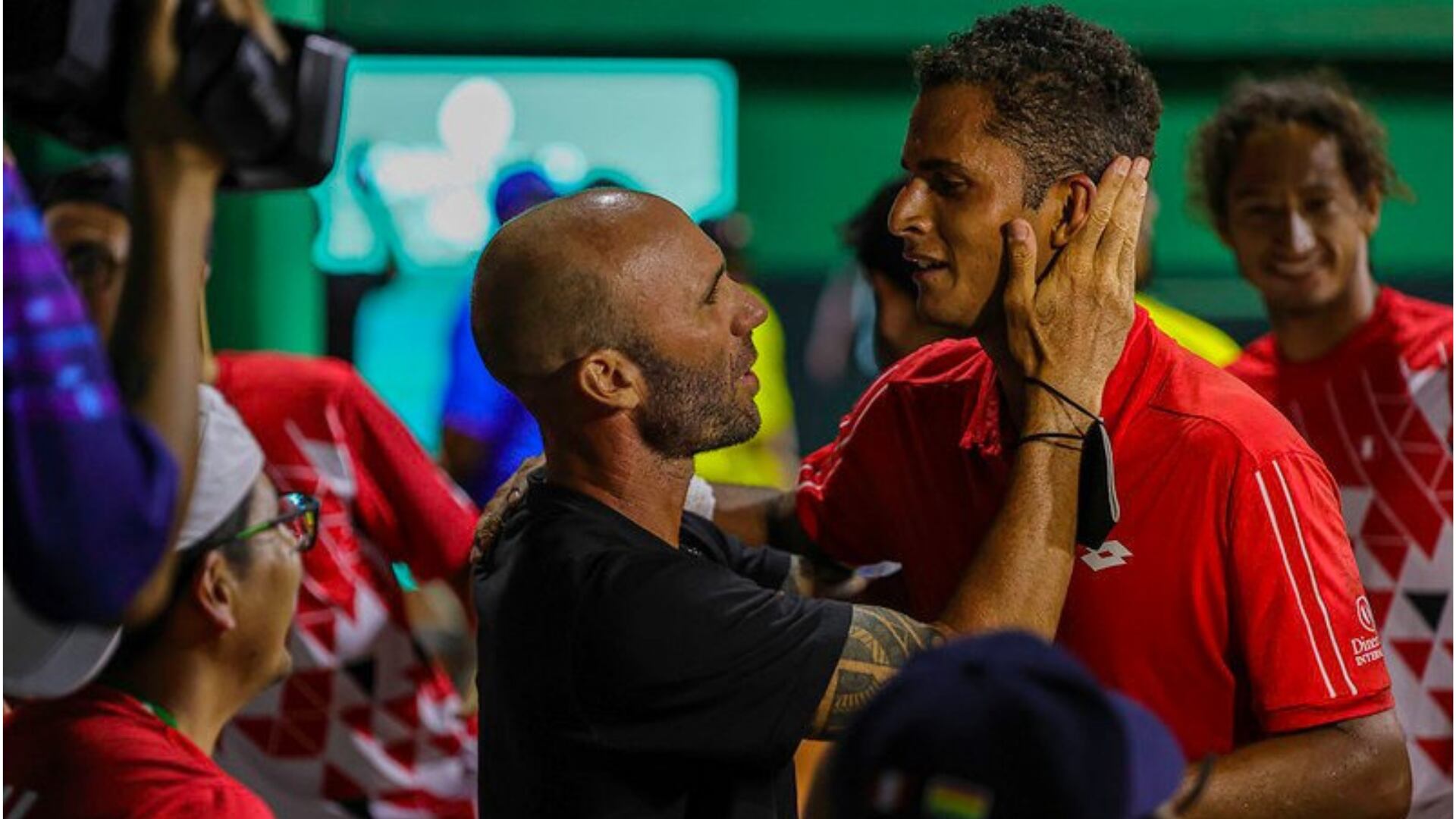 Luis Horna elogia a Juan Pablo Varillas de cara al duelo contra Noruega por la Copa Davis.