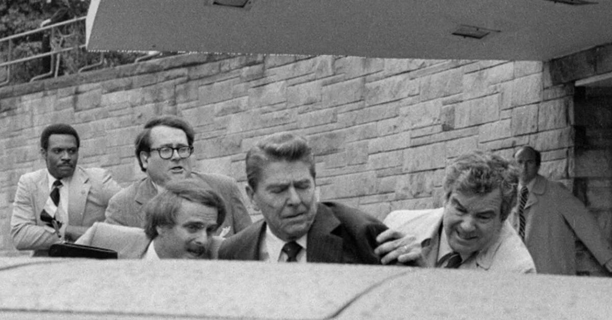 Zabij Reagana, pierwszy atak, który sparaliżował świat i teorie spiskowe