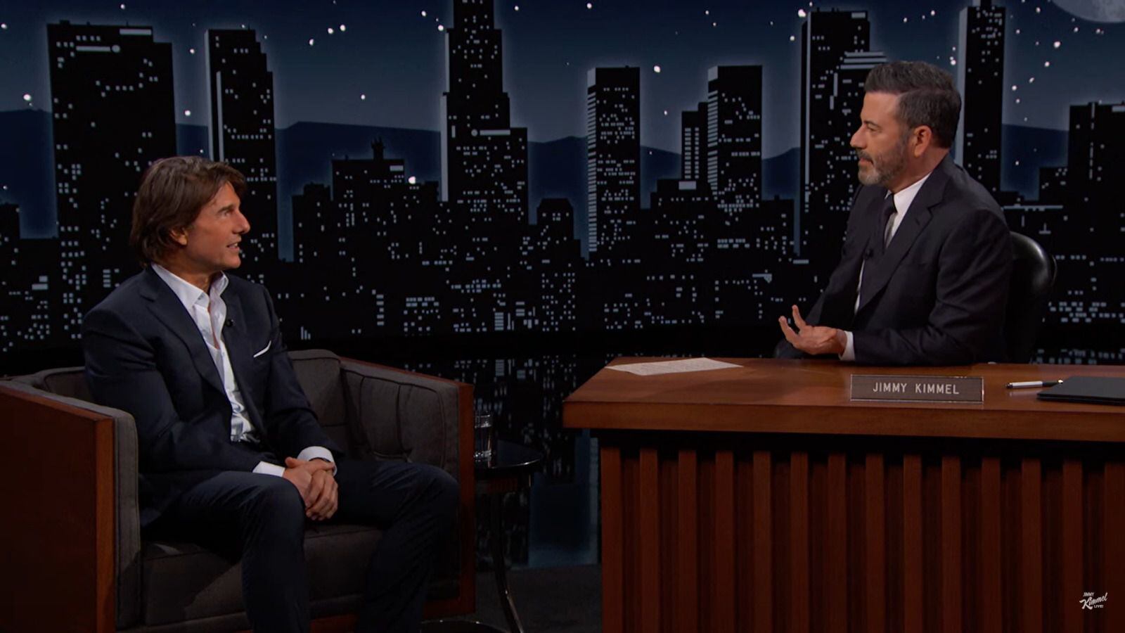 Tom Cruise en entrevista con Jimmy Kimmel