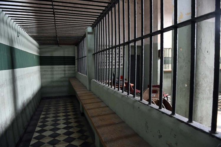 La sala de visitas, usada en la serie, es la misma que utilizaban por los reclusos (Maximiliano Luna)