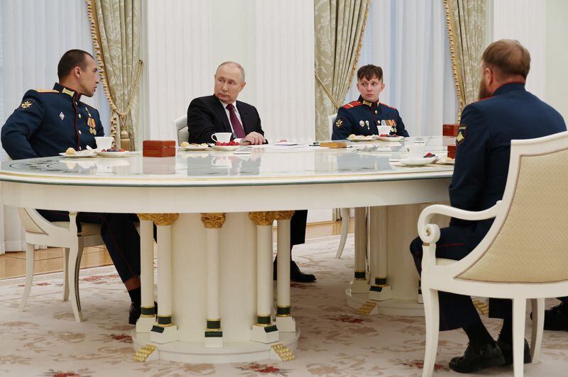 Las principales teorías apuntan al presidente Putin como posible responsable del siniestro aéreo en el que murió Prigozhin (Sputnik/Mikhail Klimentyev/Kremlin vía REUTERS)