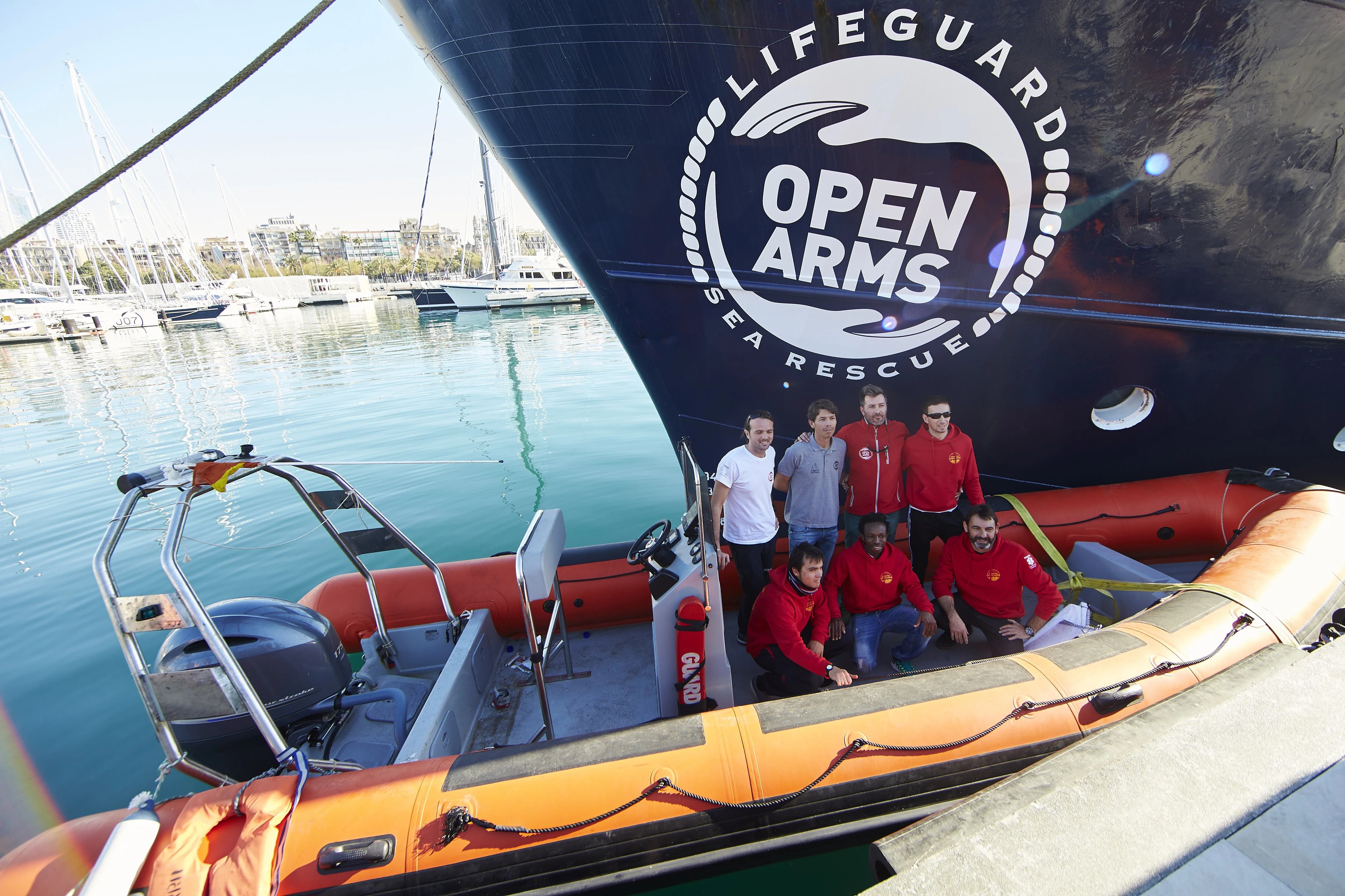 Open Arms rescata a 67 personas, incluida una mujer de parto, en el Mediterráneo Central