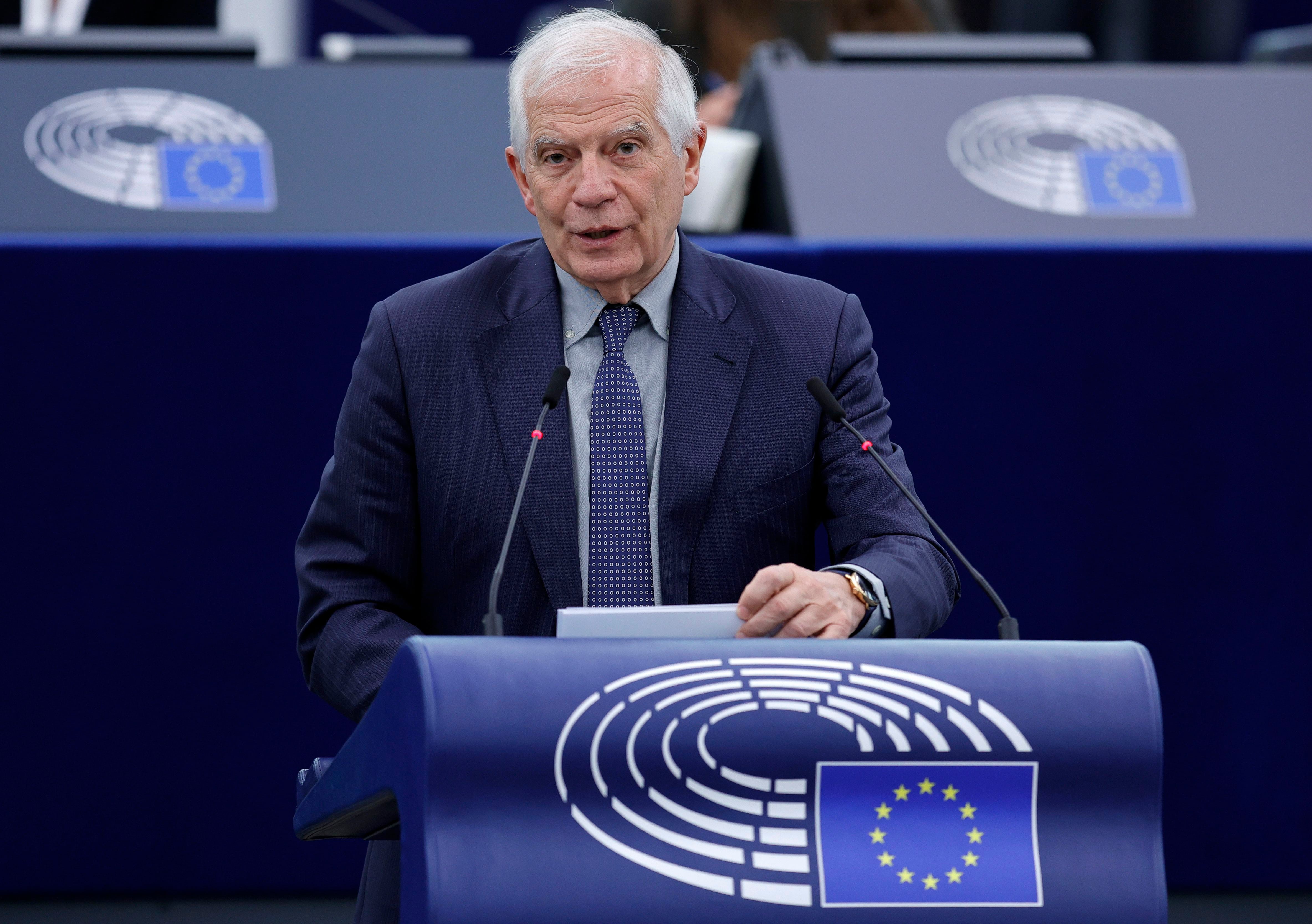Borrell pidió a los países de la UE intensificar el apoyo a Ucrania frente a la agresión rusa: “Es un momento decisivo” (EFE/EPA/RONALD WITTEK)