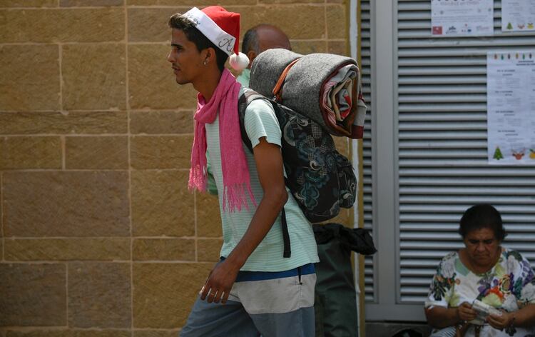 Muchos migrantes venezolanos buscan volver para Navidad, pero no es para quedarse (AFP)