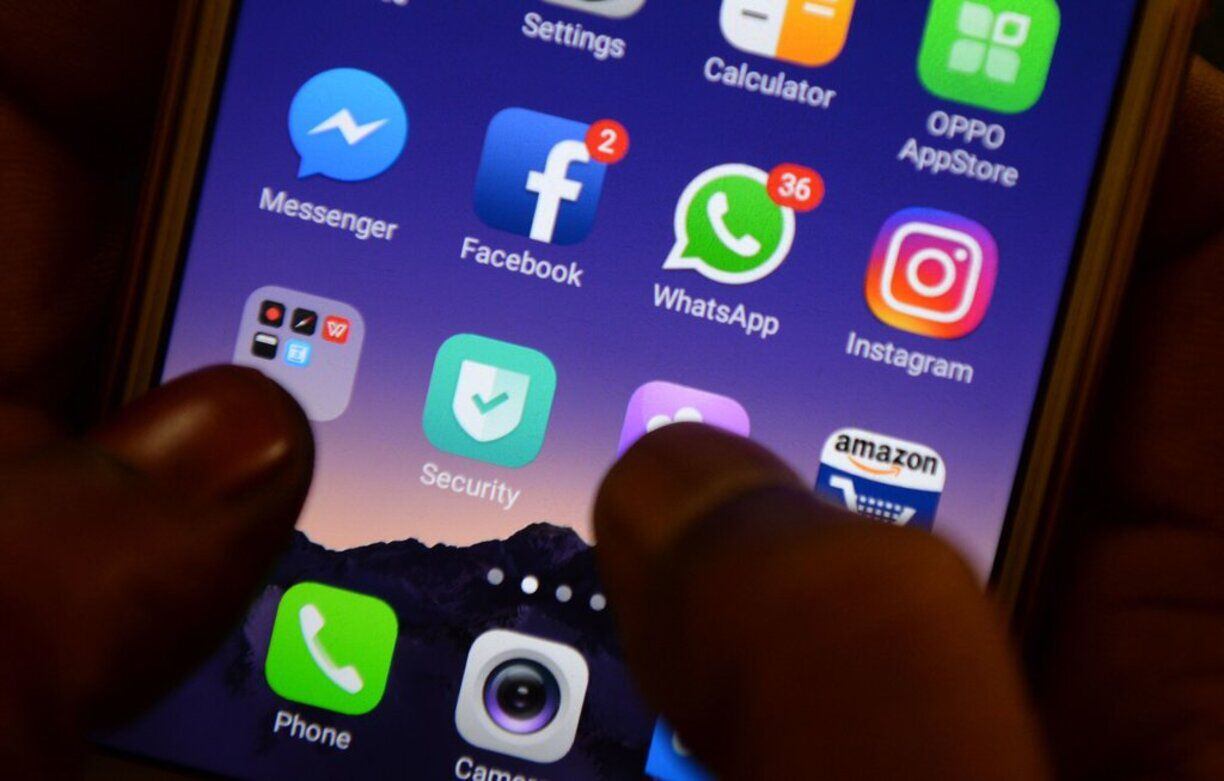 Reacciones durante la caída de Whatsapp, Facebook e Instagram.