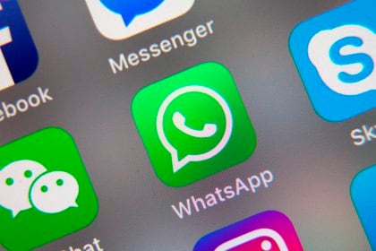 Según el Gobierno si el usuario no acepta las nuevas condiciones de WhatsApp, podría sufrir limitaciones de uso, hasta dejar de operar y perder todos los datos almacenados. (EFE/EPA/RITCHIE B. TONGO)