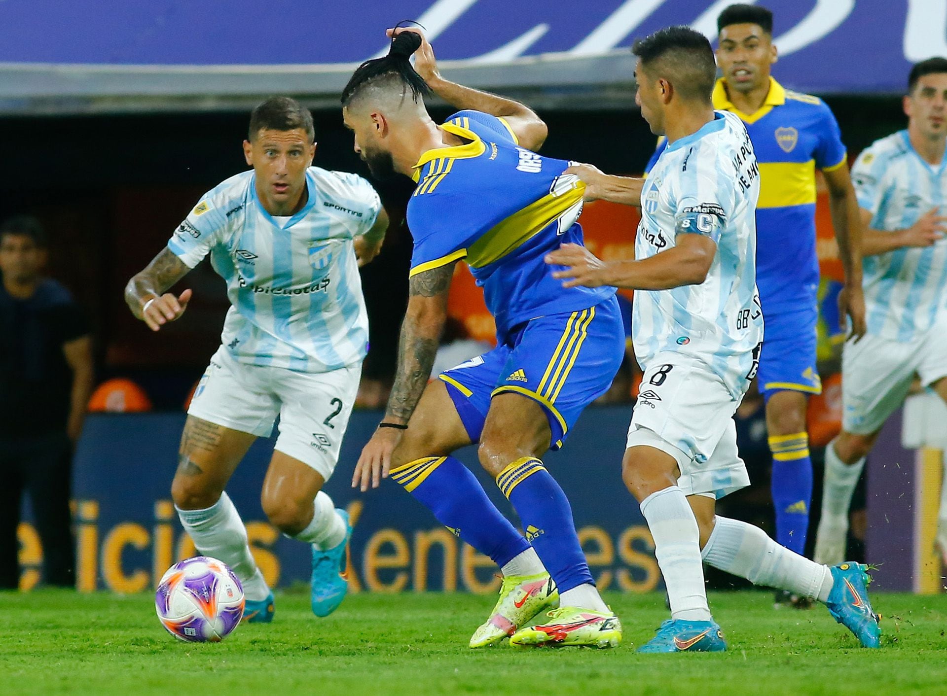 Orsini marcó 3 goles en 36 partidos en Boca Juniors (@fotobairesarg)