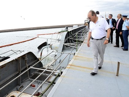 El ex ministro Arturo Puricelli adjudicó el hundimiento a un "atentado"