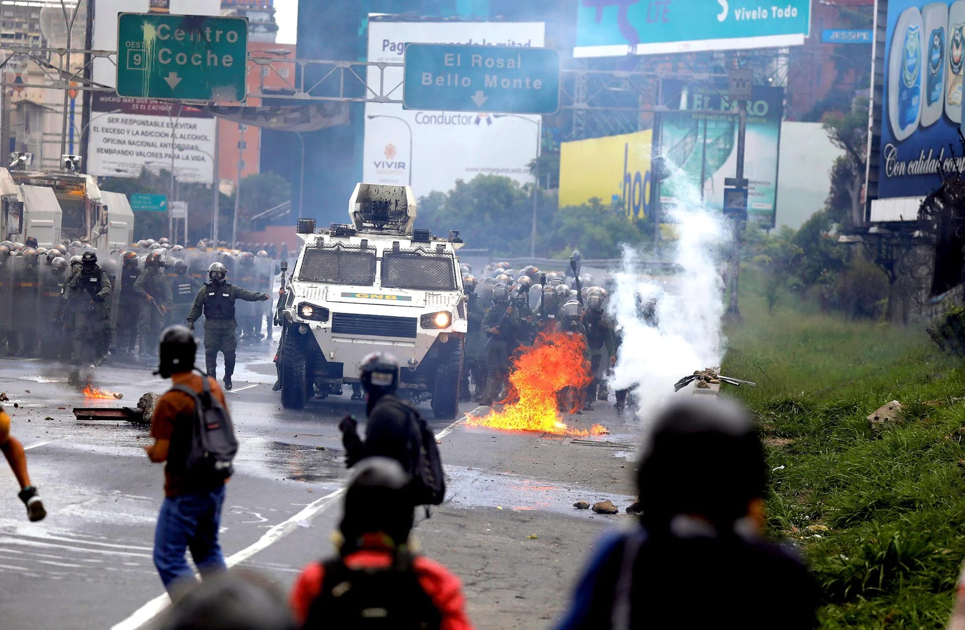 La represión de la dictadura de Nicolás Maduro ante los reclamos de los ciudadanos en Caracas, Venezuela