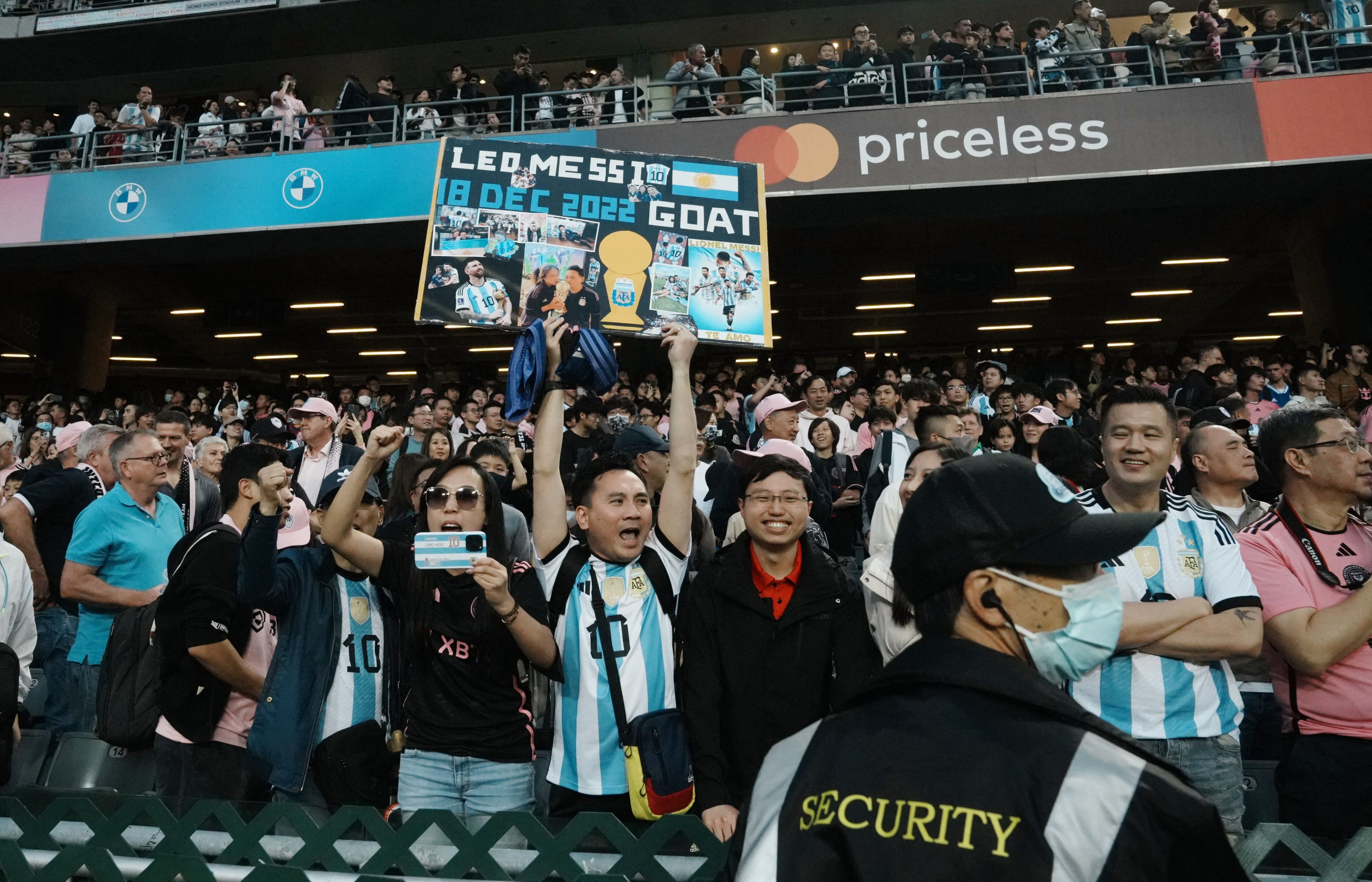 Los fanáticos no pudieron ver a Messi en acción (Reuters)
